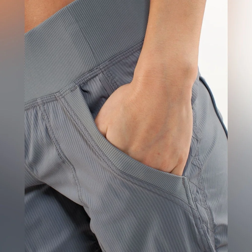 Lululemon Quick Step Studio Pant Blurred Grey Swift Long Tall Ruched Convertible - Picture 3 of 10